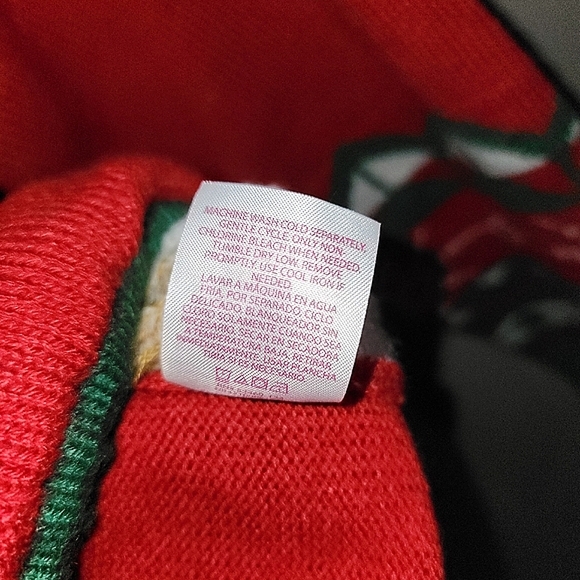 No Boundaries EUC "Santa Paws" Sequin Ugly Christmas Sweater - WOMEN'S MEDIUM - Picture 7 of 7